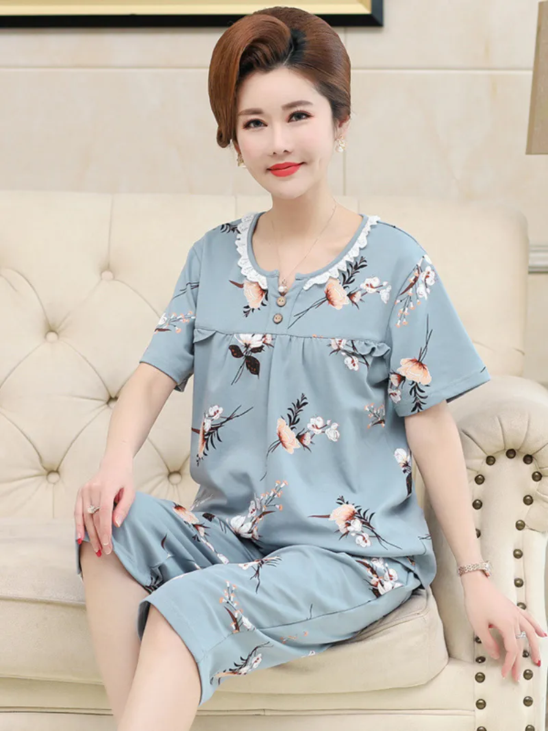 Beach party Women's Summer Sleepwear Short Pajamas Suit