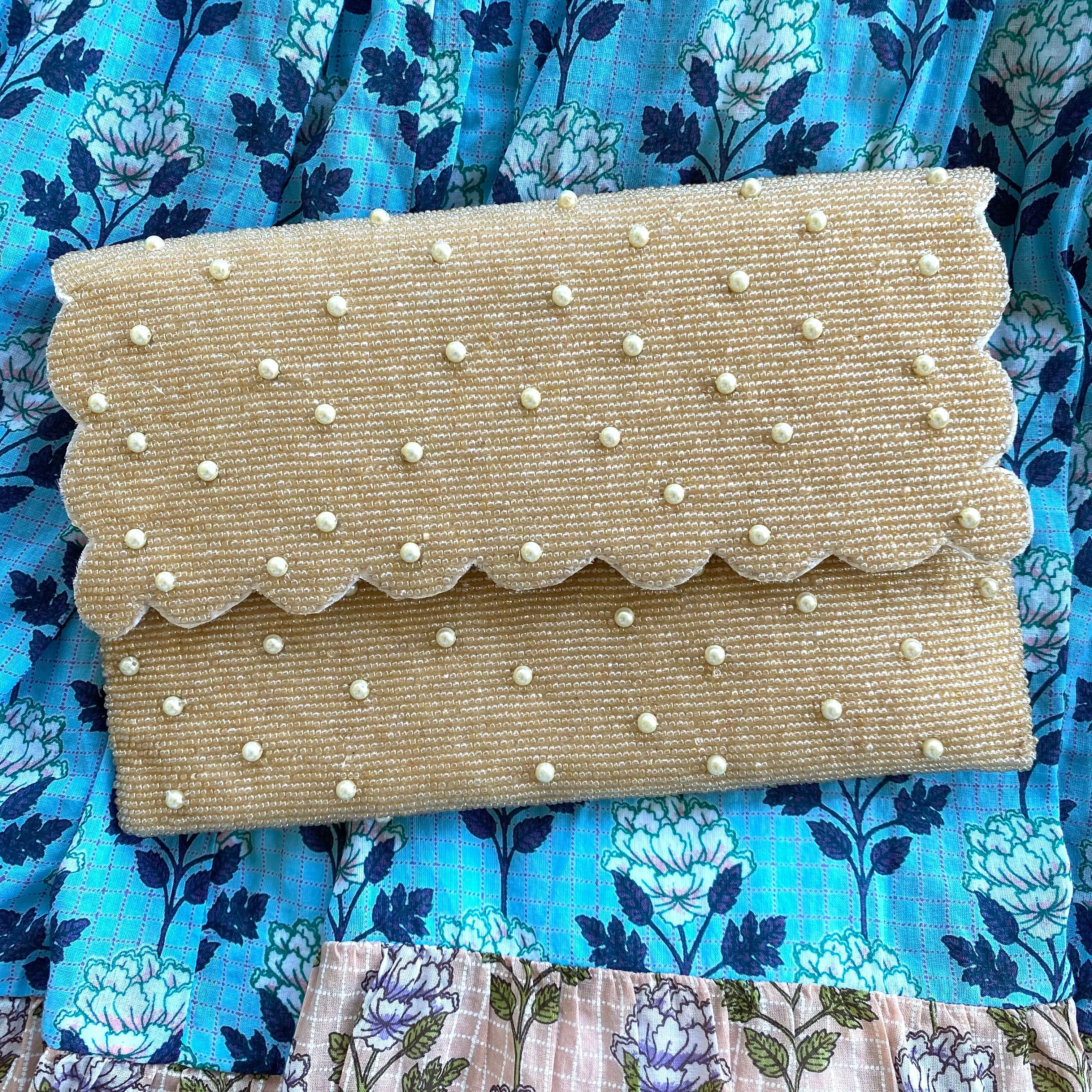 Beaded Scalloped Pearls Clutch (Made to Order)