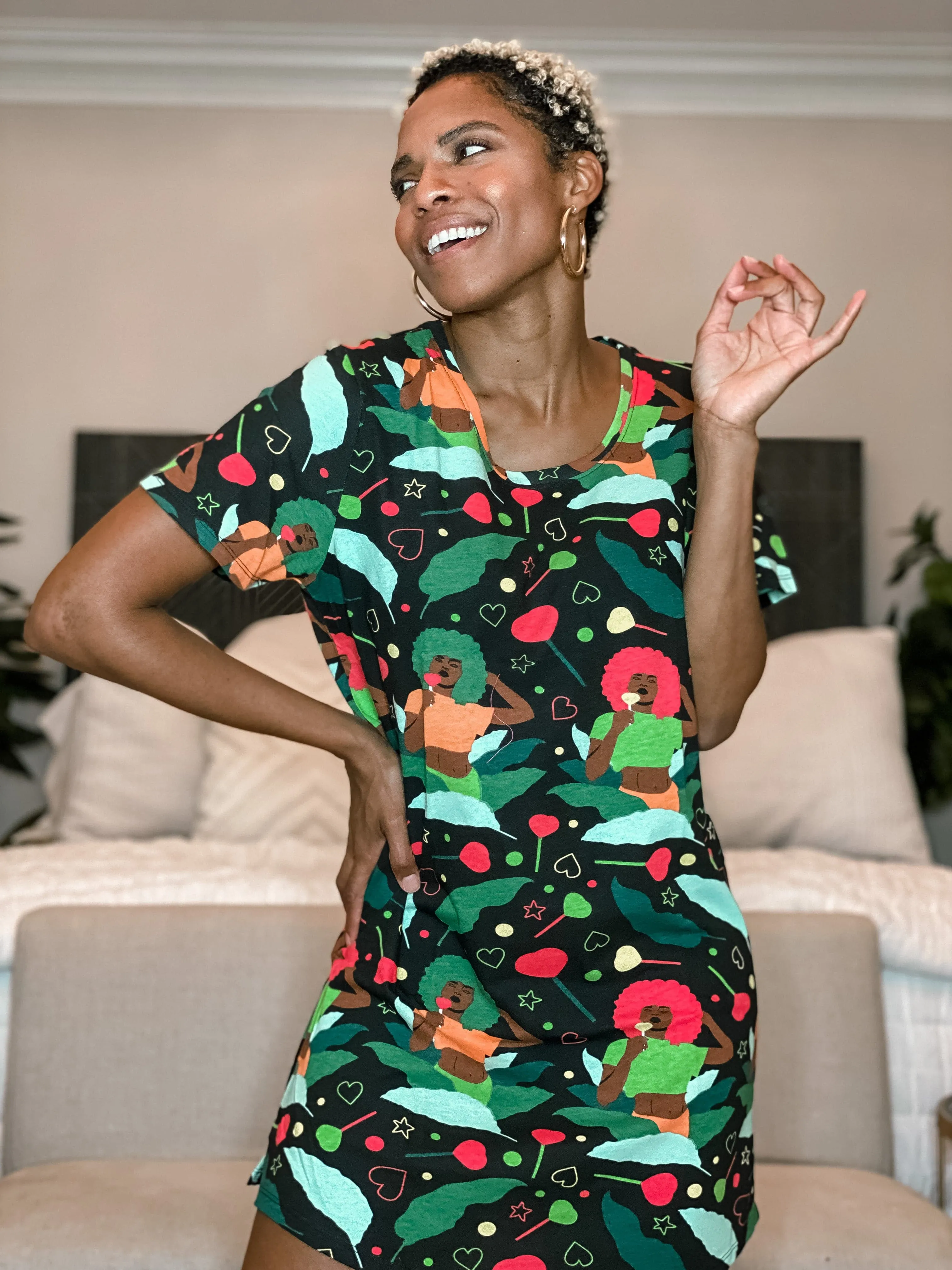 Bold & Chic Sleepshirt/ Tee