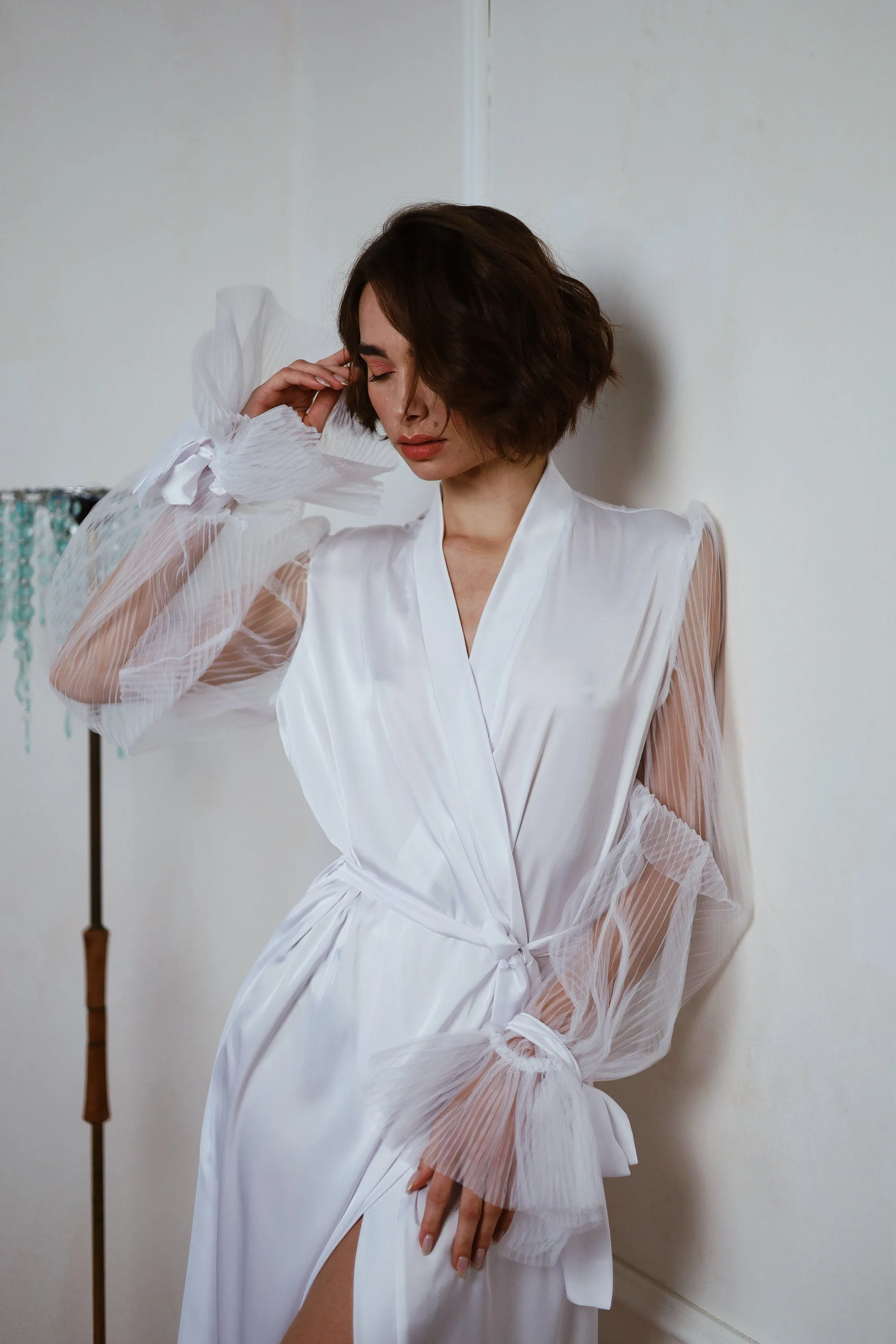 Bride robe, White bridal robe, Long silk robe, Dressing gown, Robe with wide sleeves, Bridesmaid robes, Bridesmaid gift