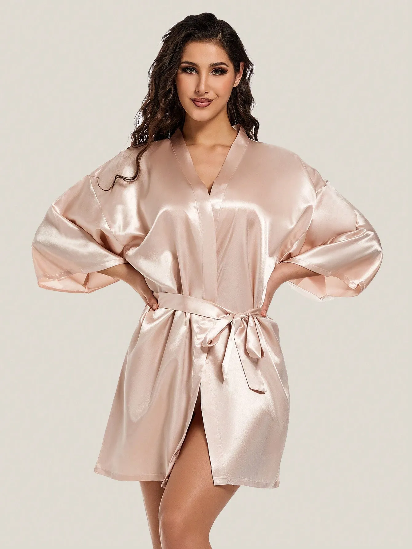 BRIDE'S Maid Team Elegant Design Short Imitation Silk Robe With BRIDE'S Heat Print, 1pc