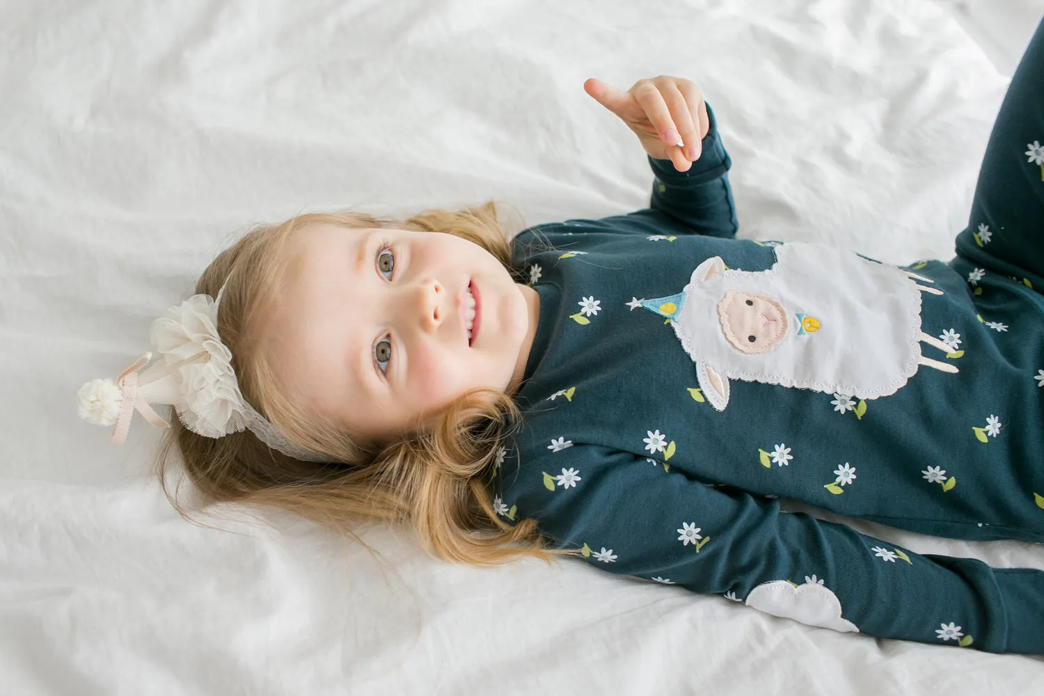 Lamb bloom Long Sleeve Pajamas