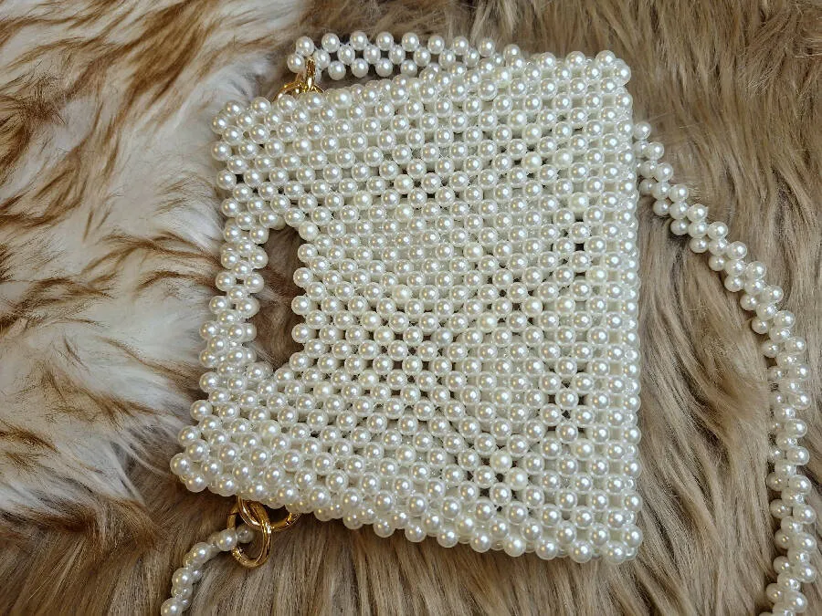 Lulua Stitches Handmade Off-White Pearl Bag