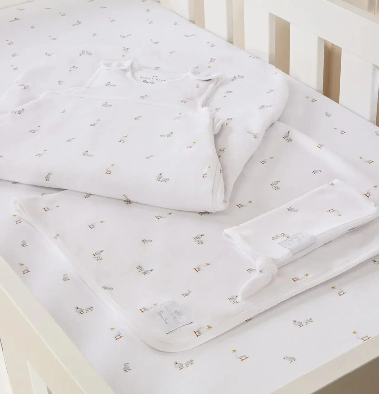 Silver Cross Cot Bed Starter Bedding Bundle - Duck Print