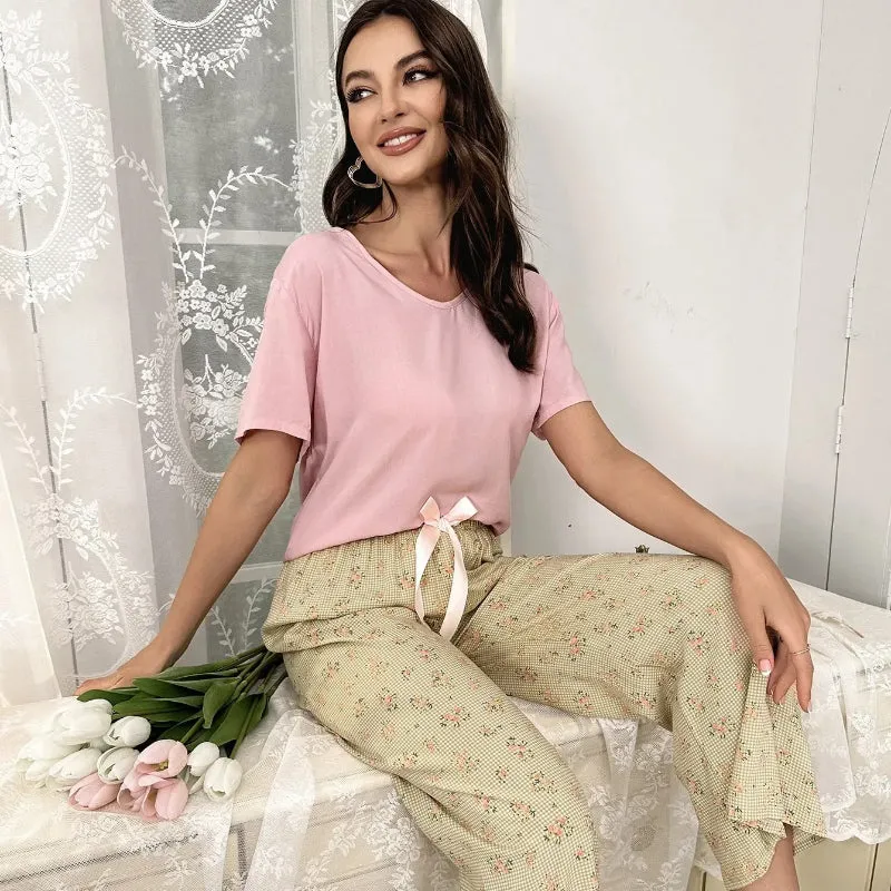 Solid Color Short Sleeve Tops and Floral Print Pajamas Set