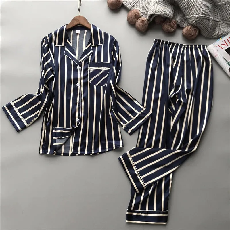 Stripe Pattern Comfy Long Sleeve Pajamas Set