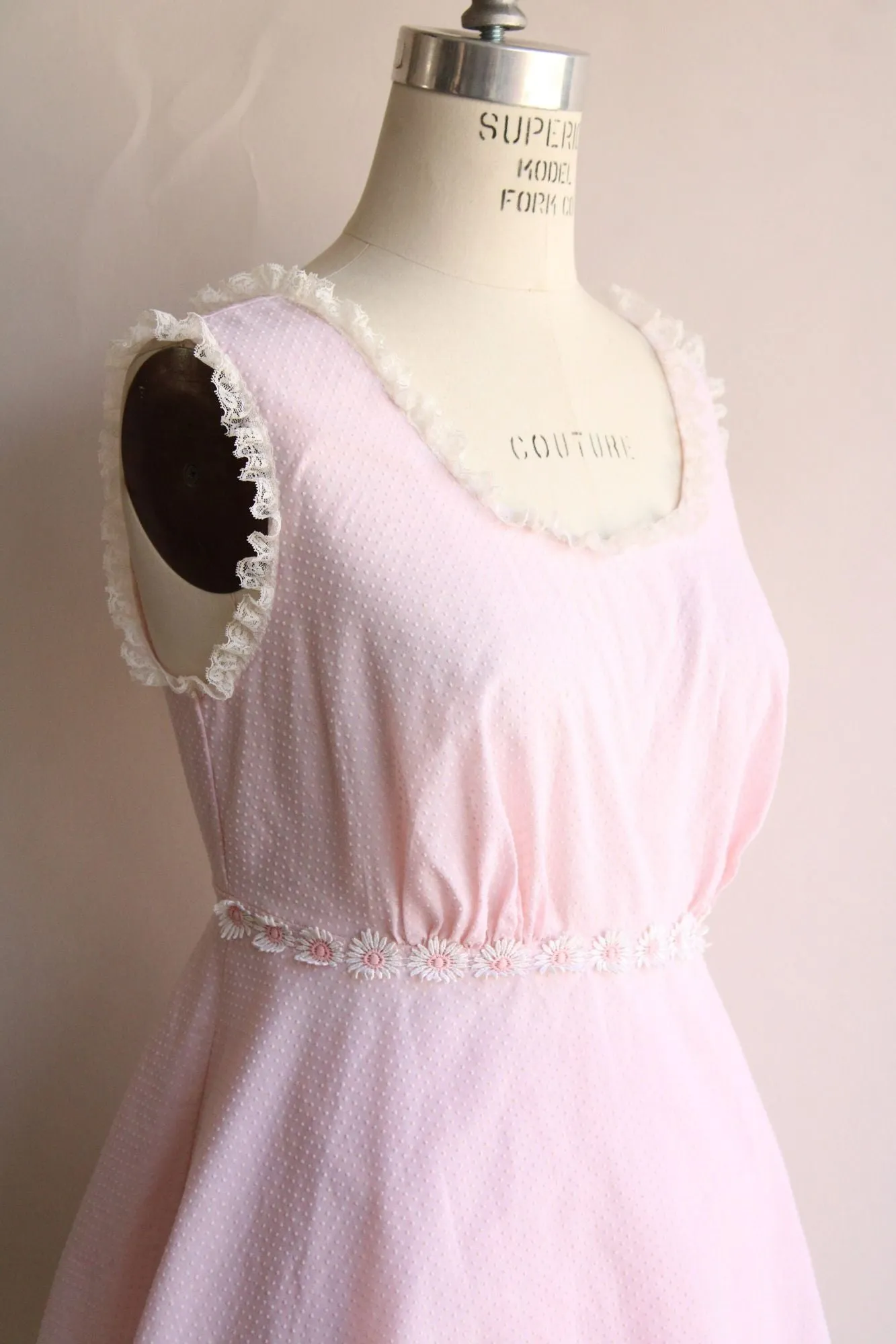 Vintage 1960s Pink Daisy Babydoll Pajamas