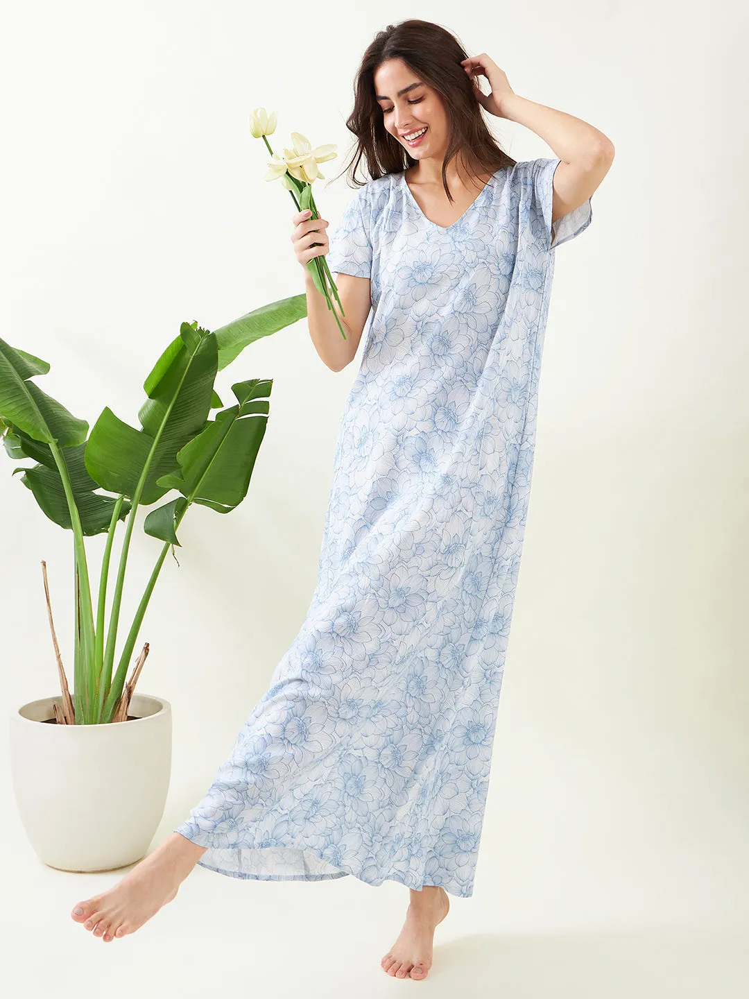 White Floral Strokes Nightdress