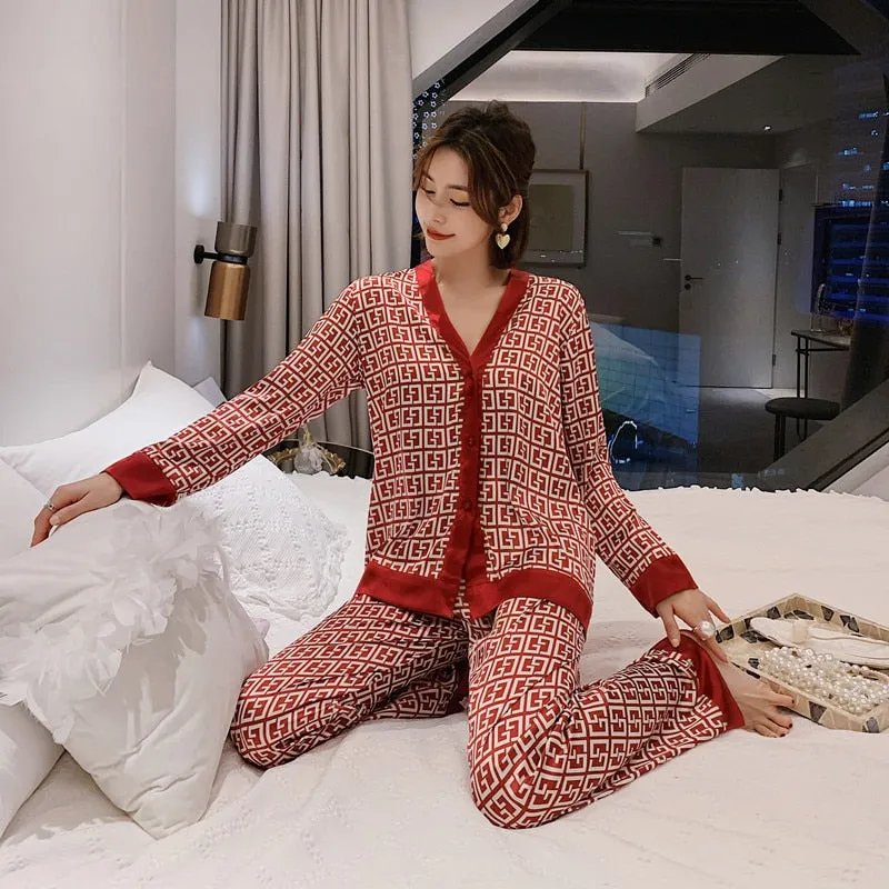 Women's Pajamas Set V Neck Design Luxury Cross Letter Print Sleepwear Silk Like Home Clothes XXXXL Large Size Nightwear